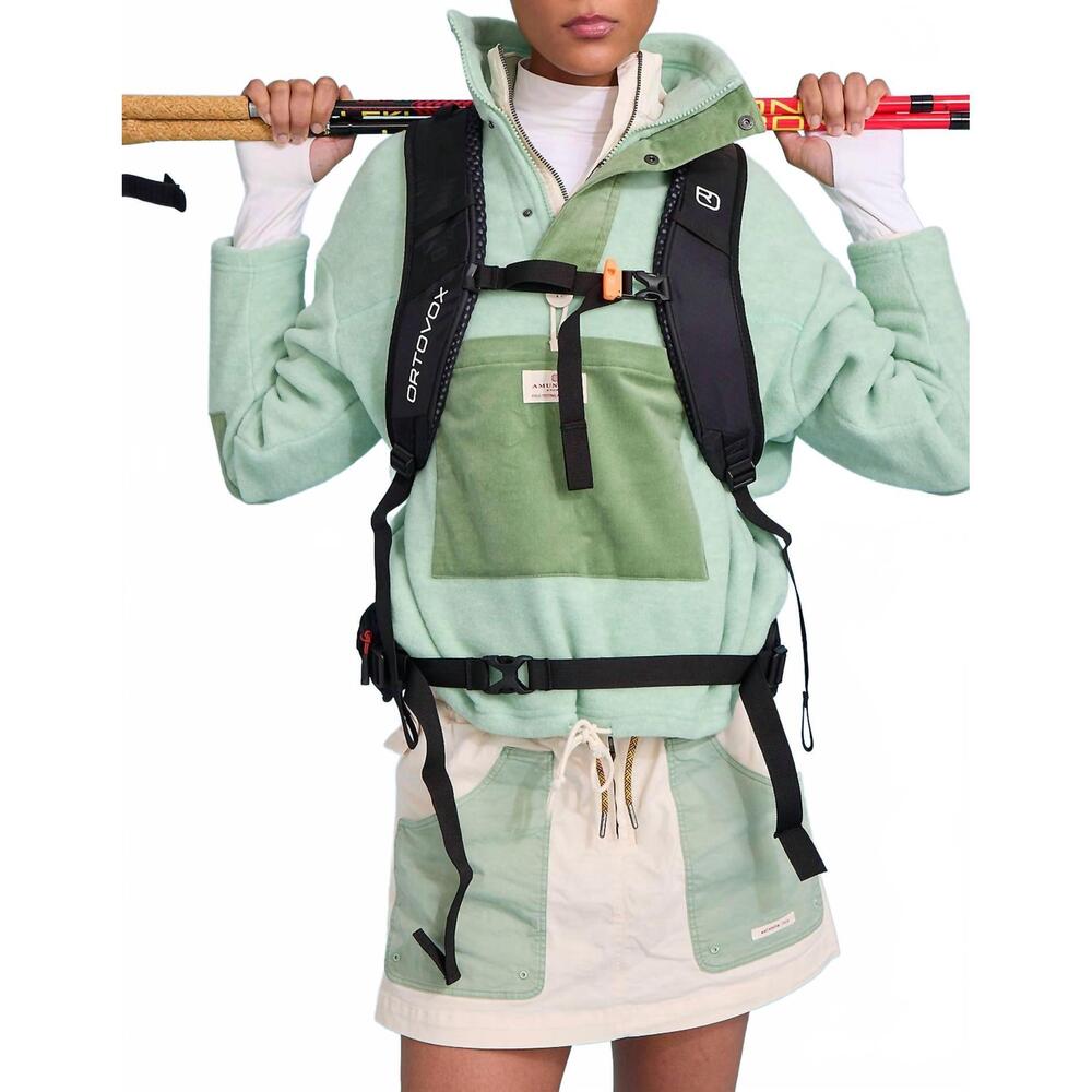 NEW AMUNDSEN ditch hiker scooter skirt in oatmeal/faded mulberry green